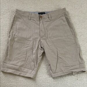 Banana Republic Men's Khaki Flat Front Shorts